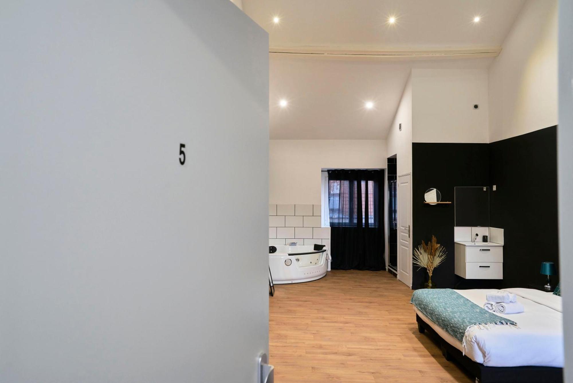 Ng Prestige - Lille L Roubaix Trichon - Balneo - Netflix - Wifi Apartment Exterior foto